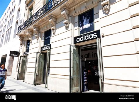 adidas champs-elysees